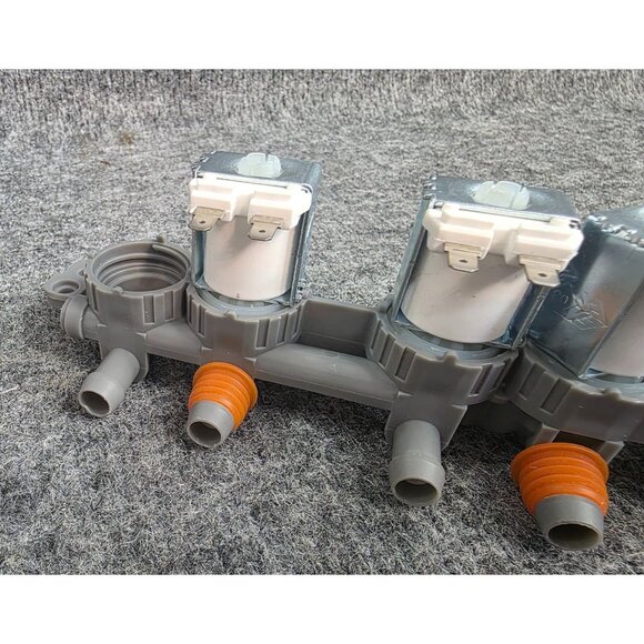 4-Way Water Inlet Valve Assembly Model AJU75152602 Gray & White DC12V - Picture 4 of 6